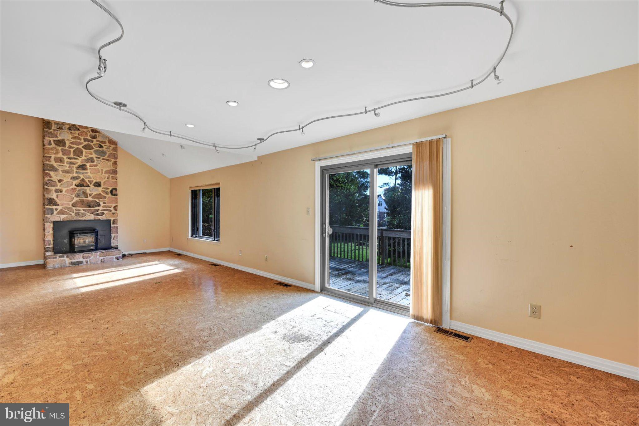 731 Wynnewood Rd #19