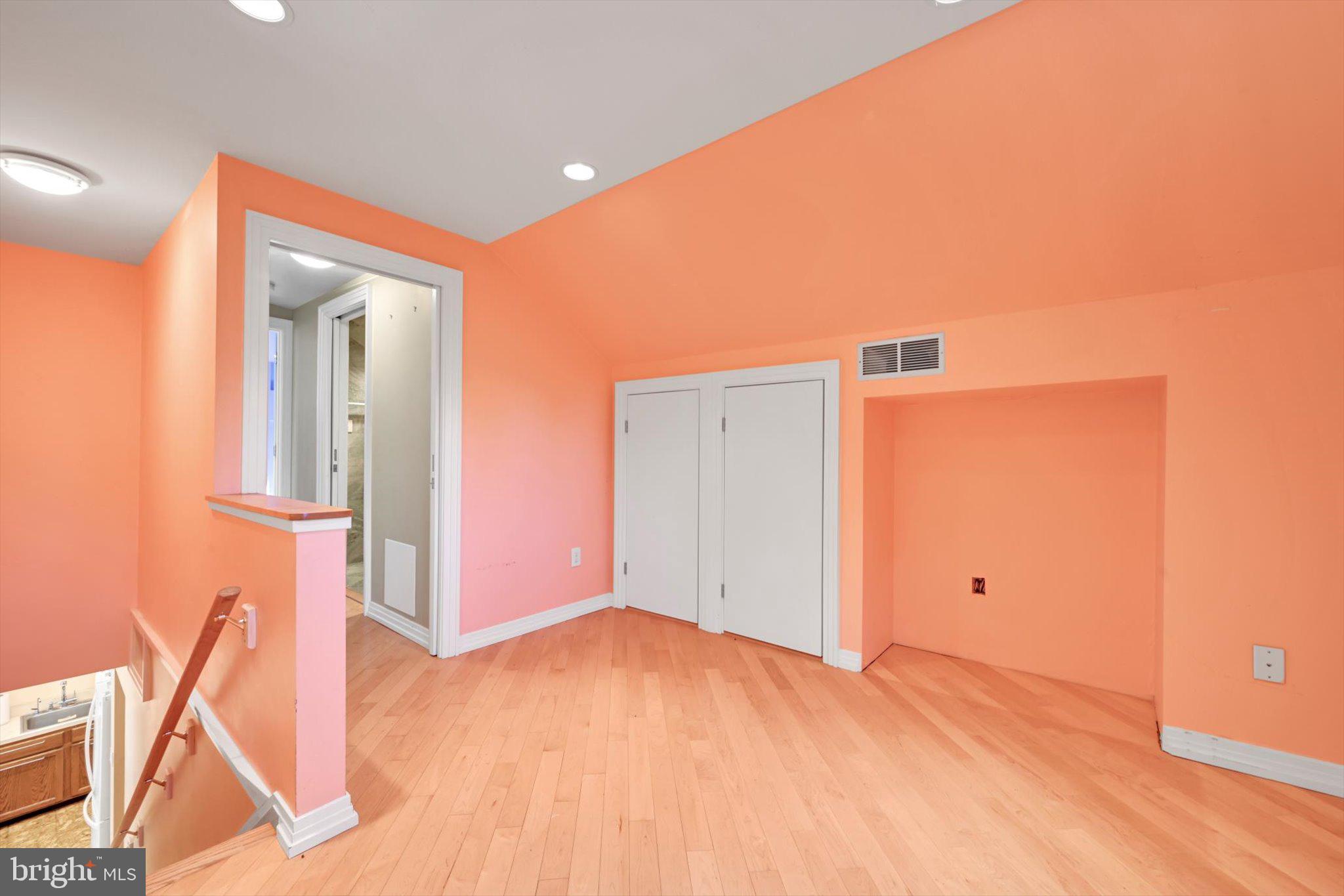 731 Wynnewood Rd #19