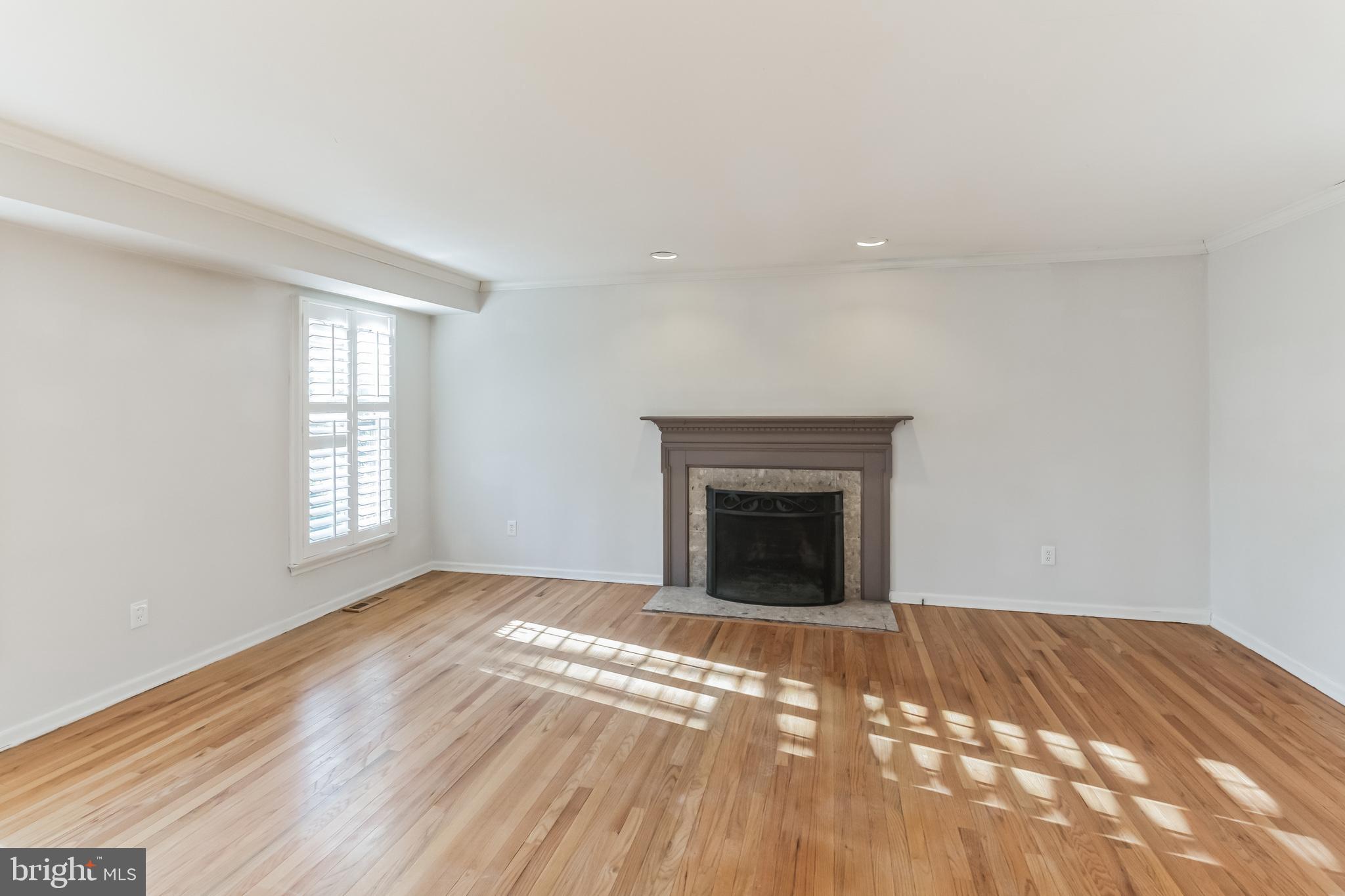 43 Clayburgh Rd