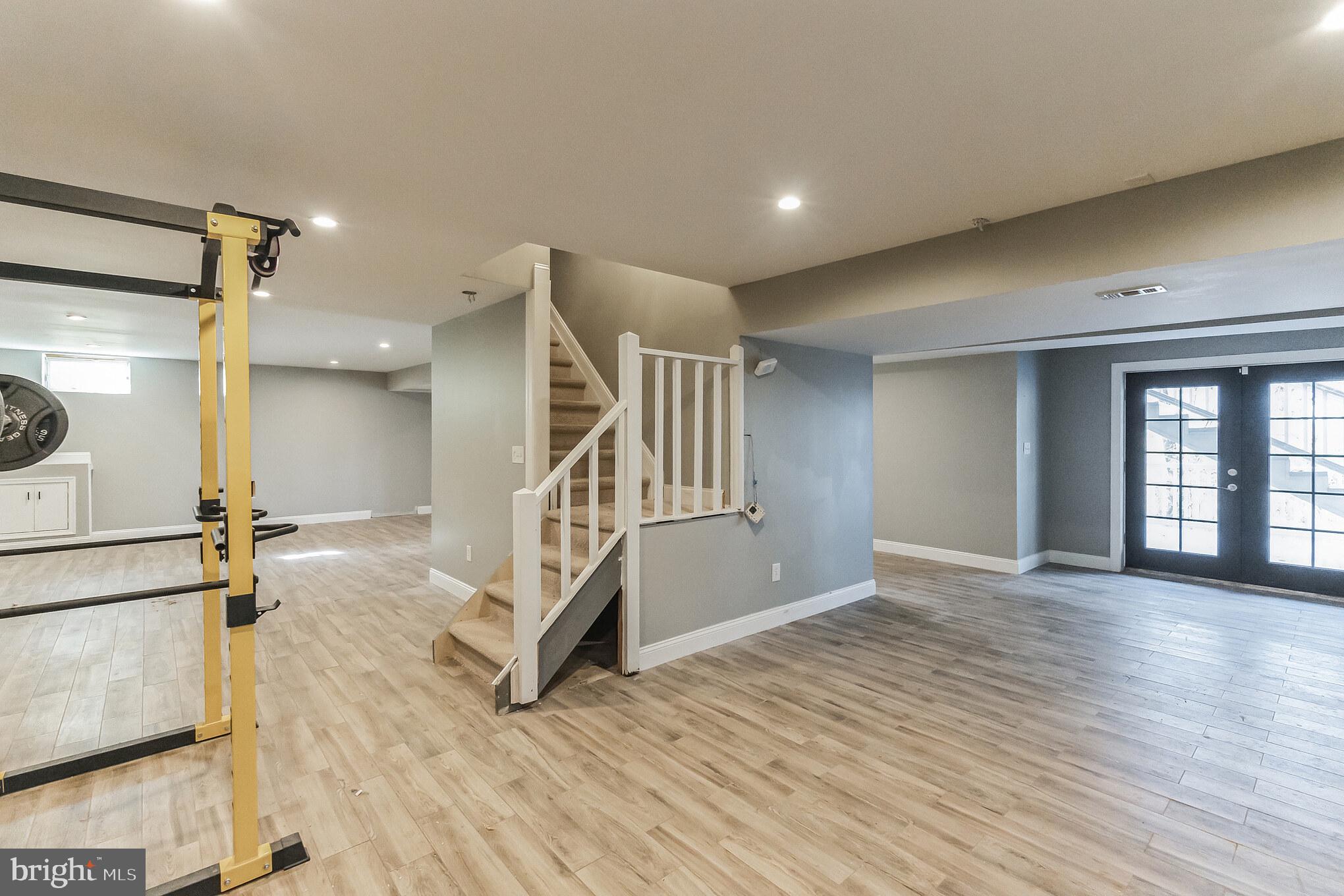 43 Clayburgh Rd