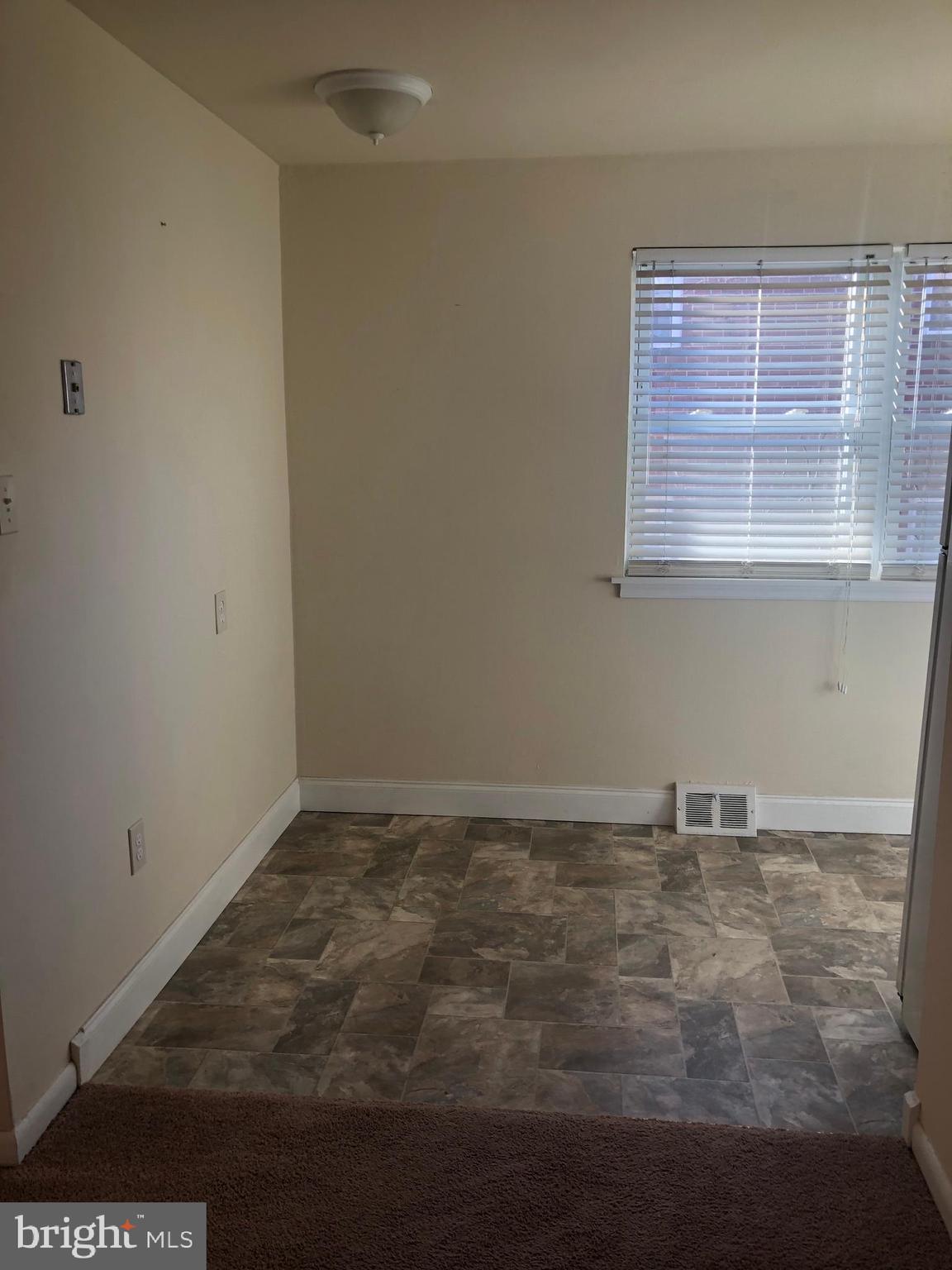 435 W Jefferson St #A- First Floor