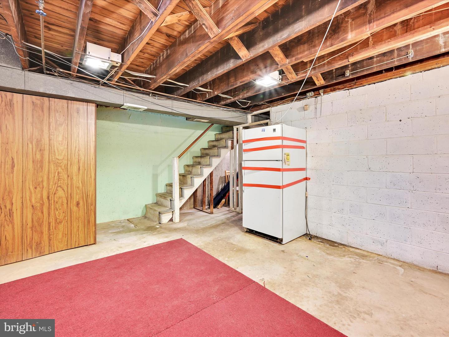 1408 Clifton Ave