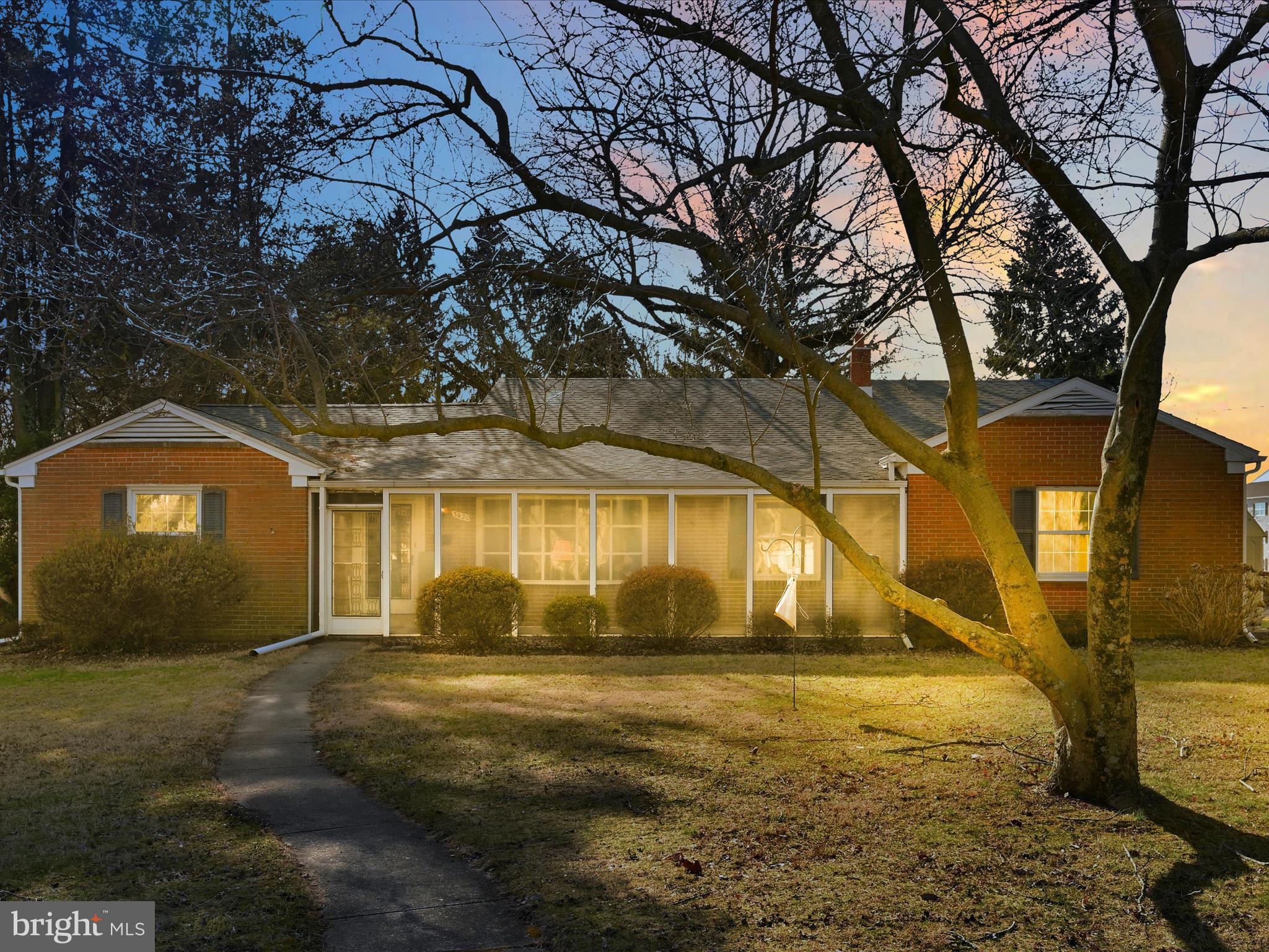 3420 Williamson Ave