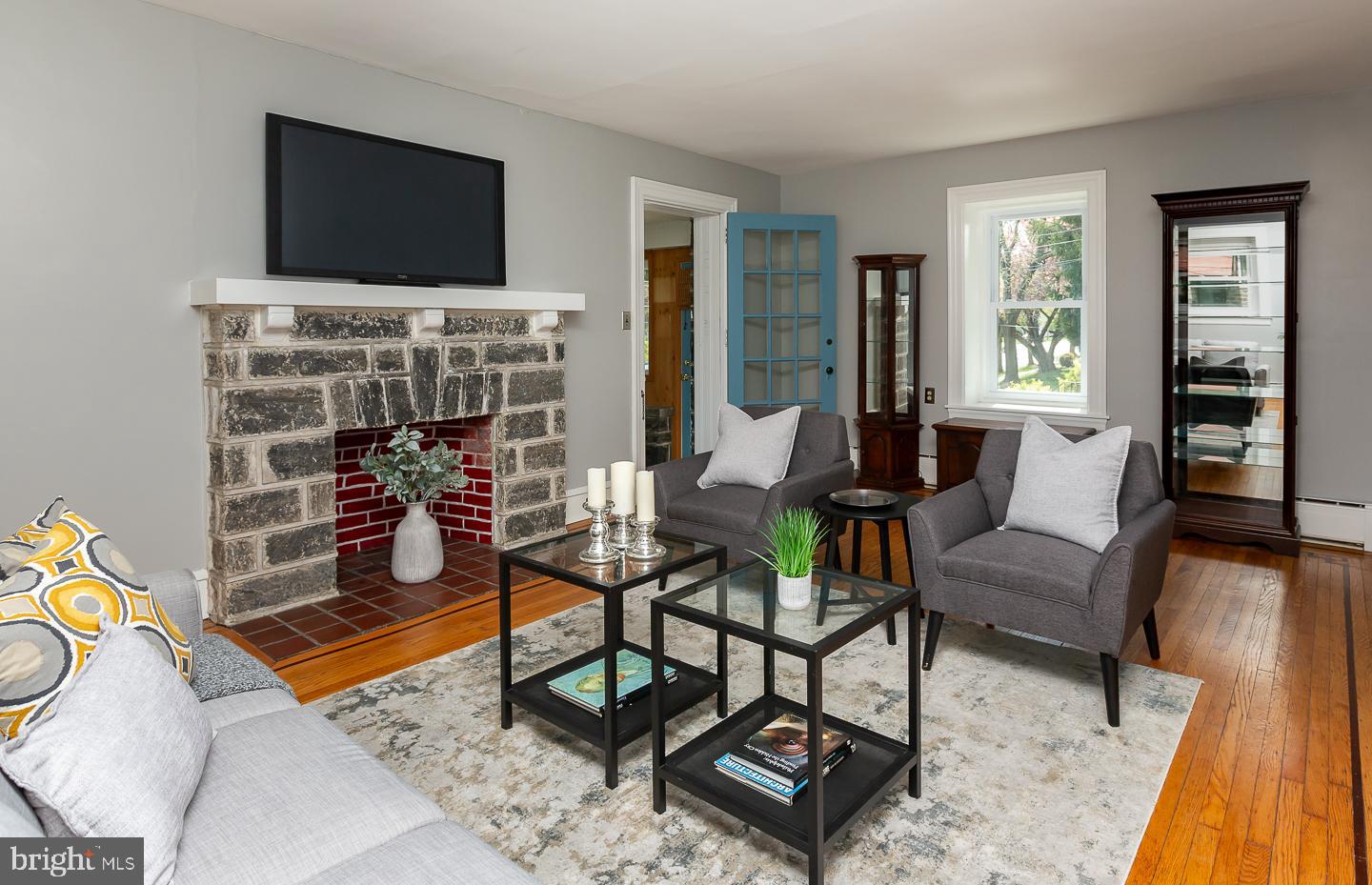 336 Brookline Blvd
