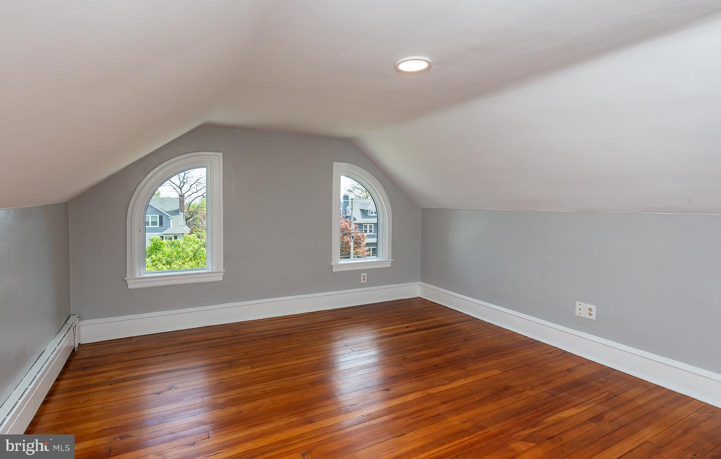 336 Brookline Blvd