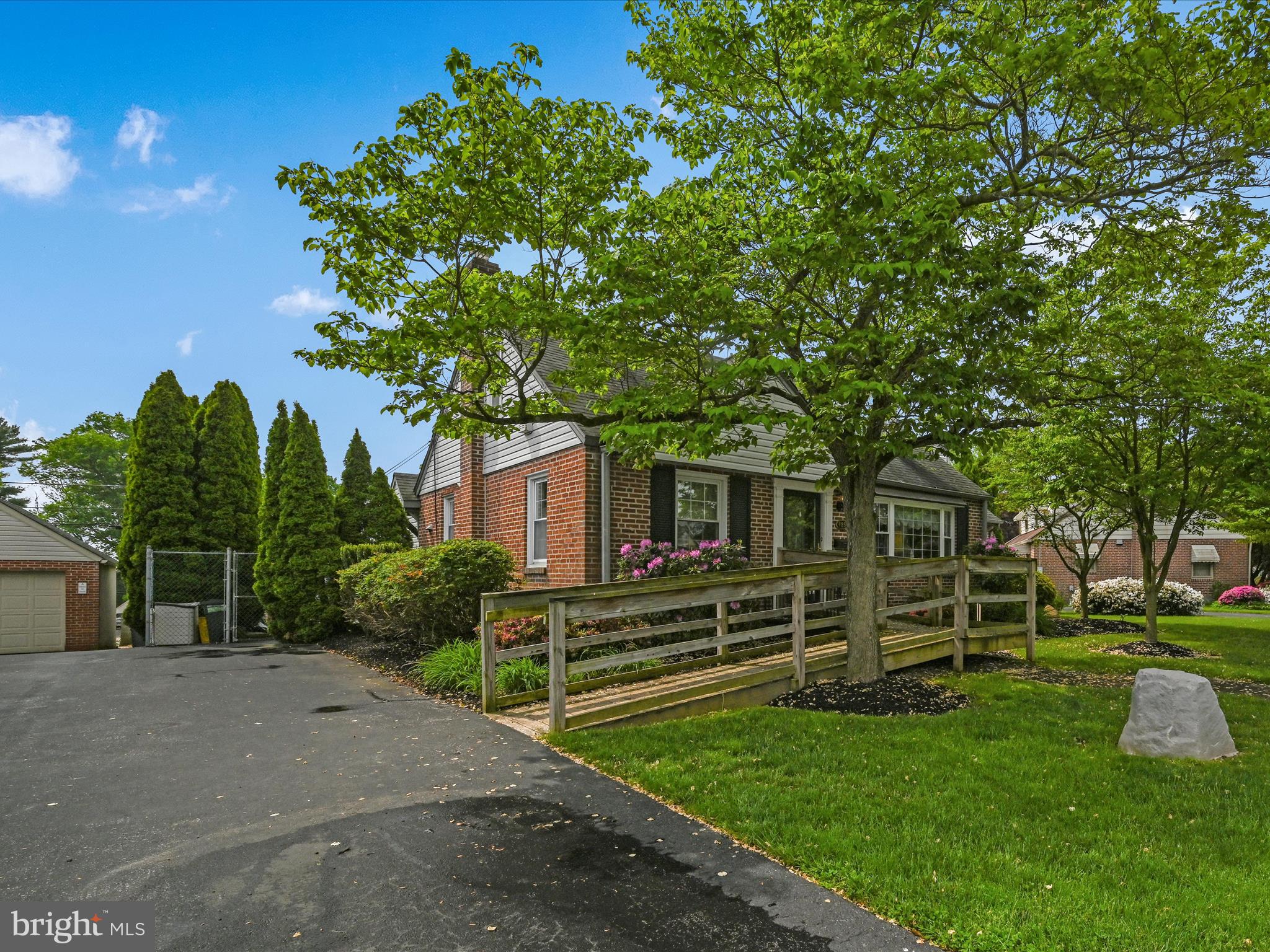 485 Barker Rd