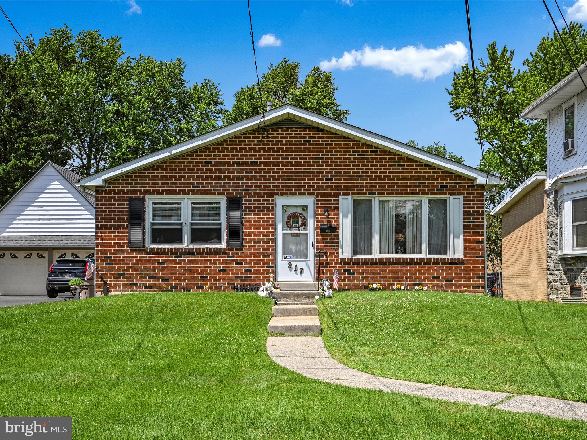 917 Beechwood Ave