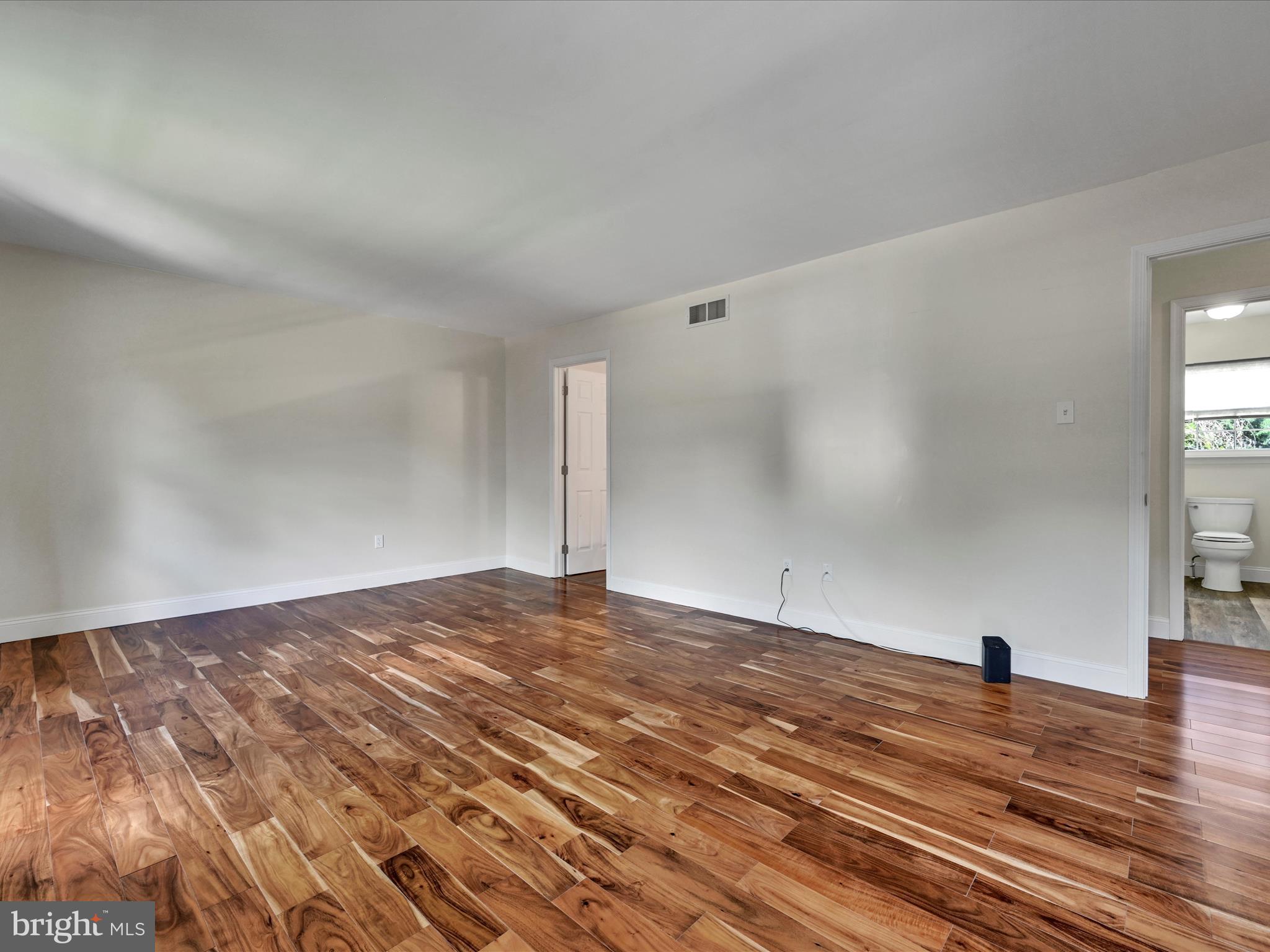 4036 Yorktown Dr