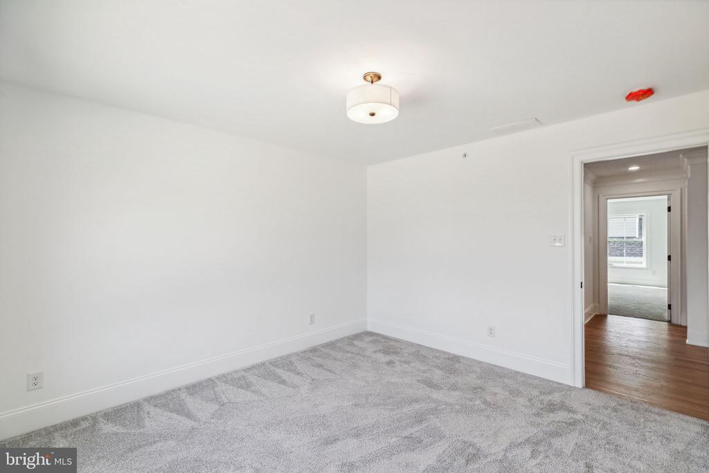 109 Eagle Drive