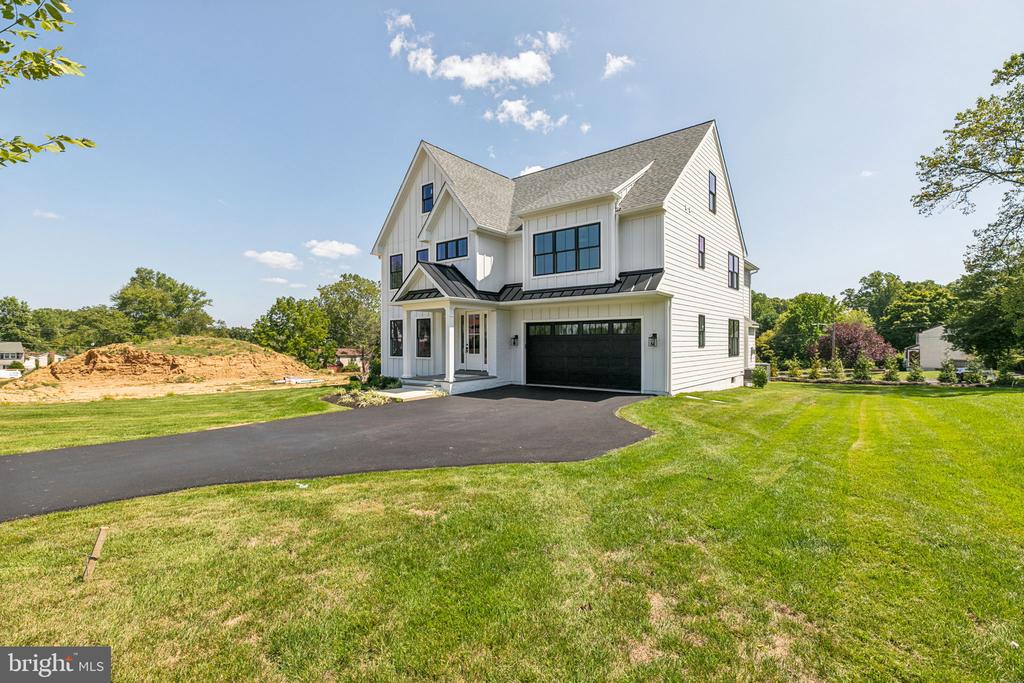 109 Eagle Drive