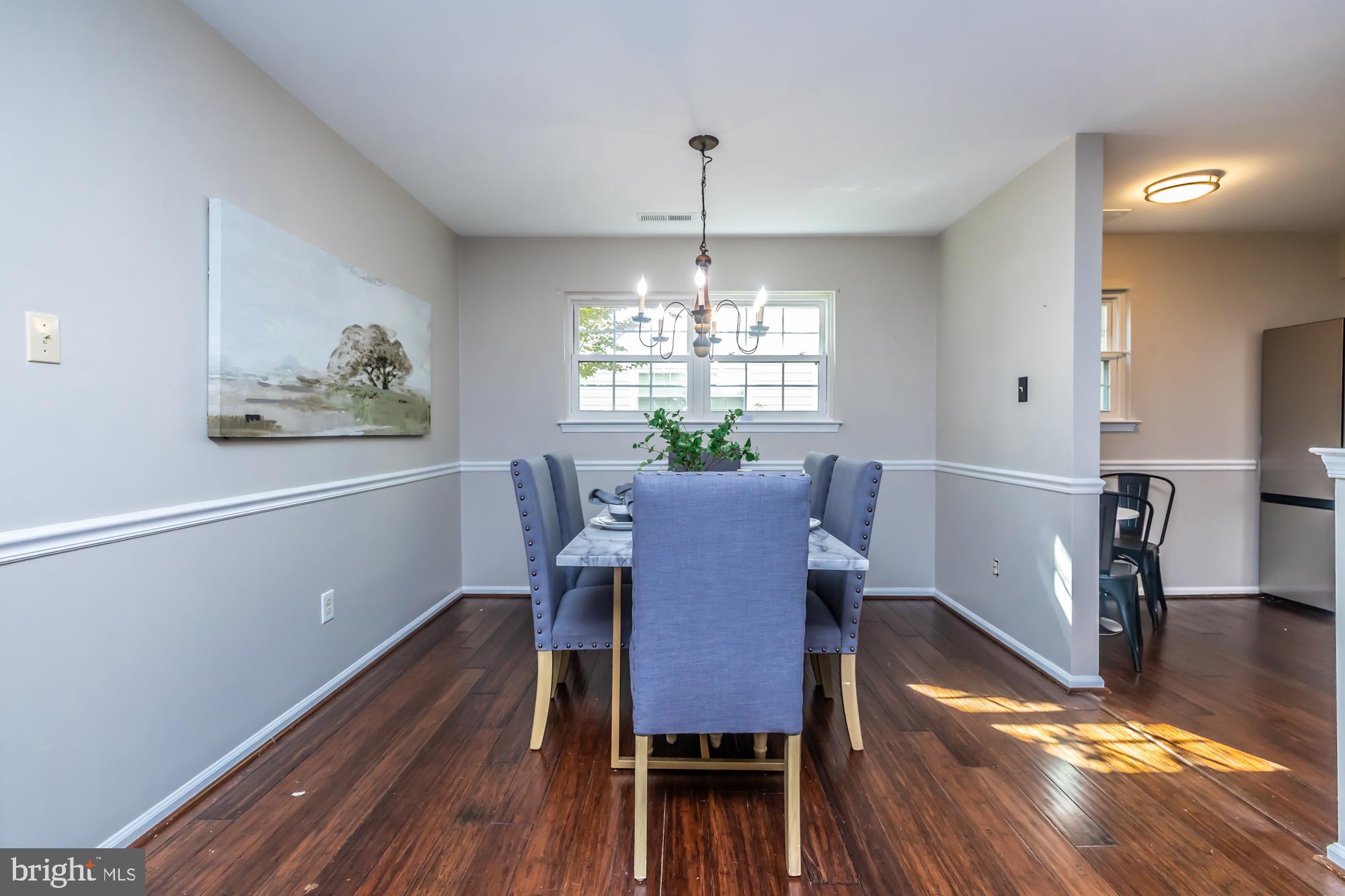 125 Deerfield Ct