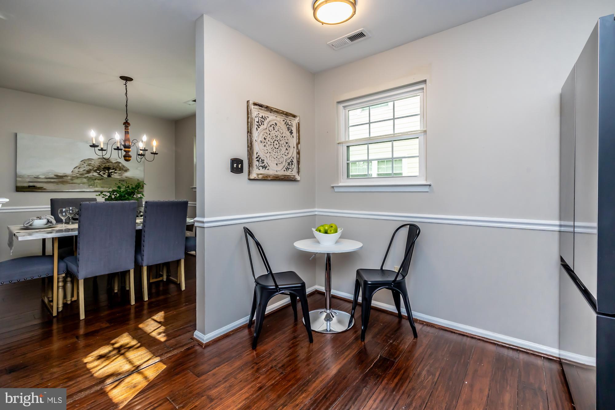 125 Deerfield Ct