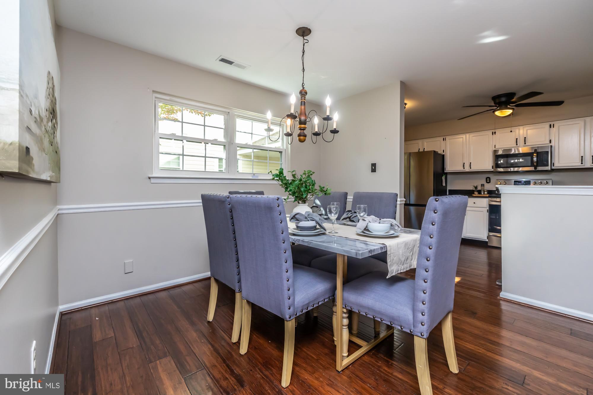125 Deerfield Ct
