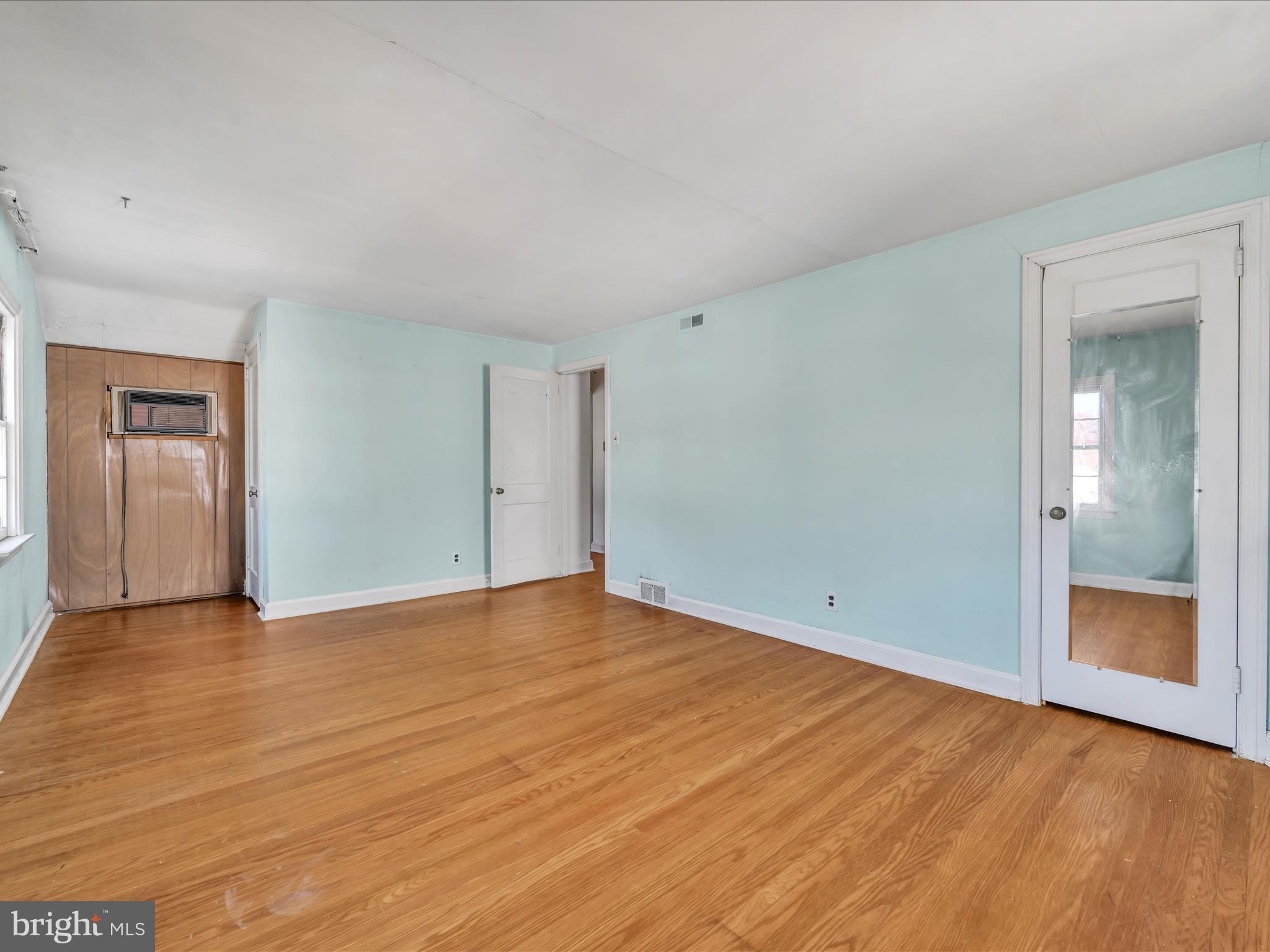 513 Ridley Cir
