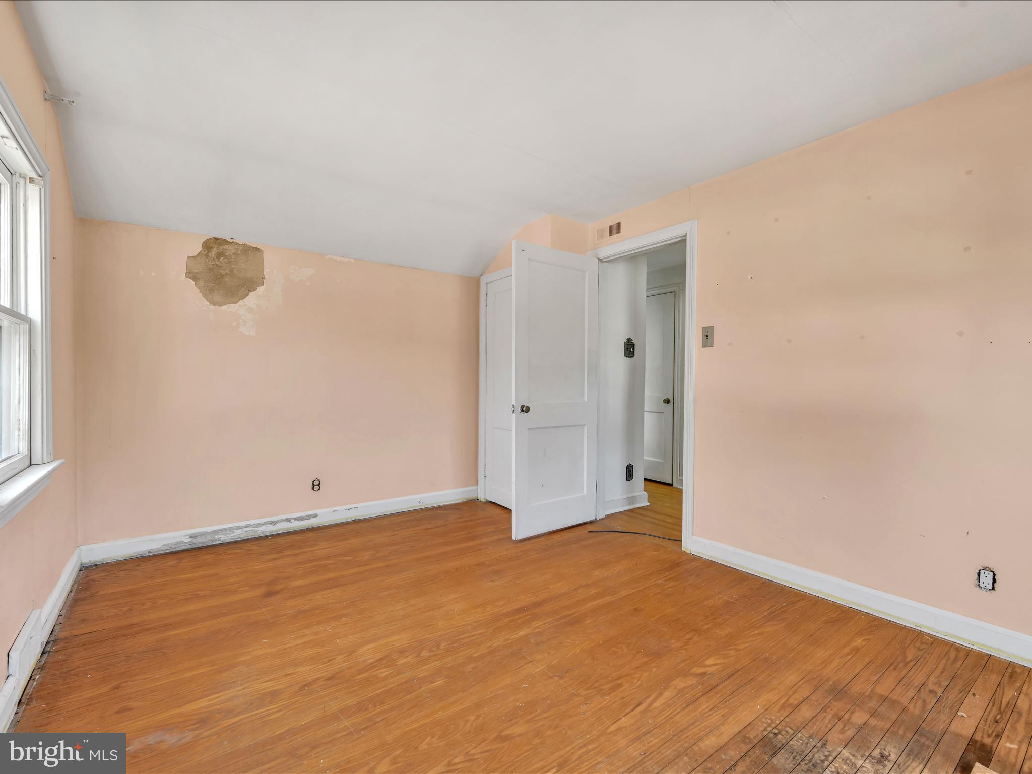 513 Ridley Cir