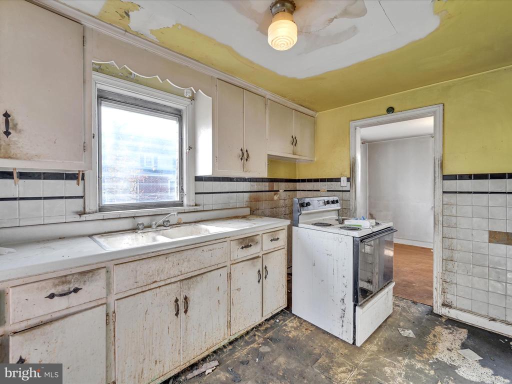 513 Ridley Cir