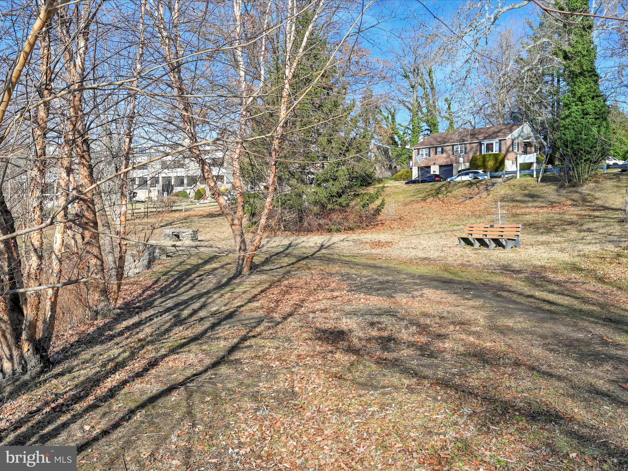 123 W Ridley Ave