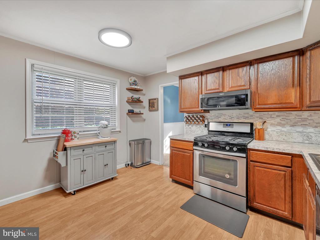 123 W Ridley Ave
