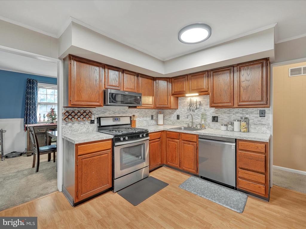 123 W Ridley Ave
