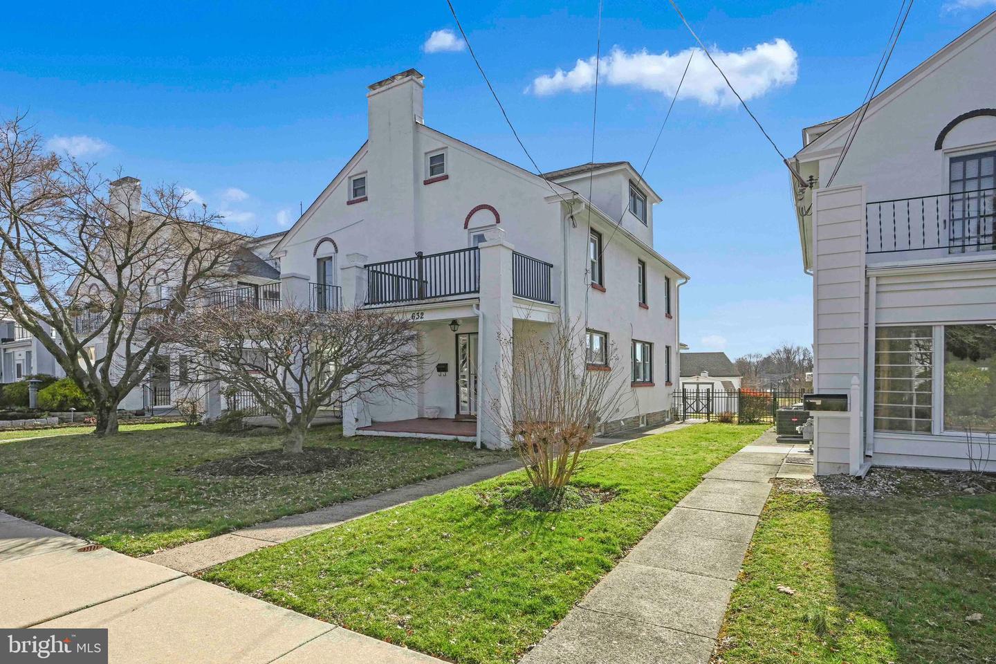 632 OLD LANCASTER RD