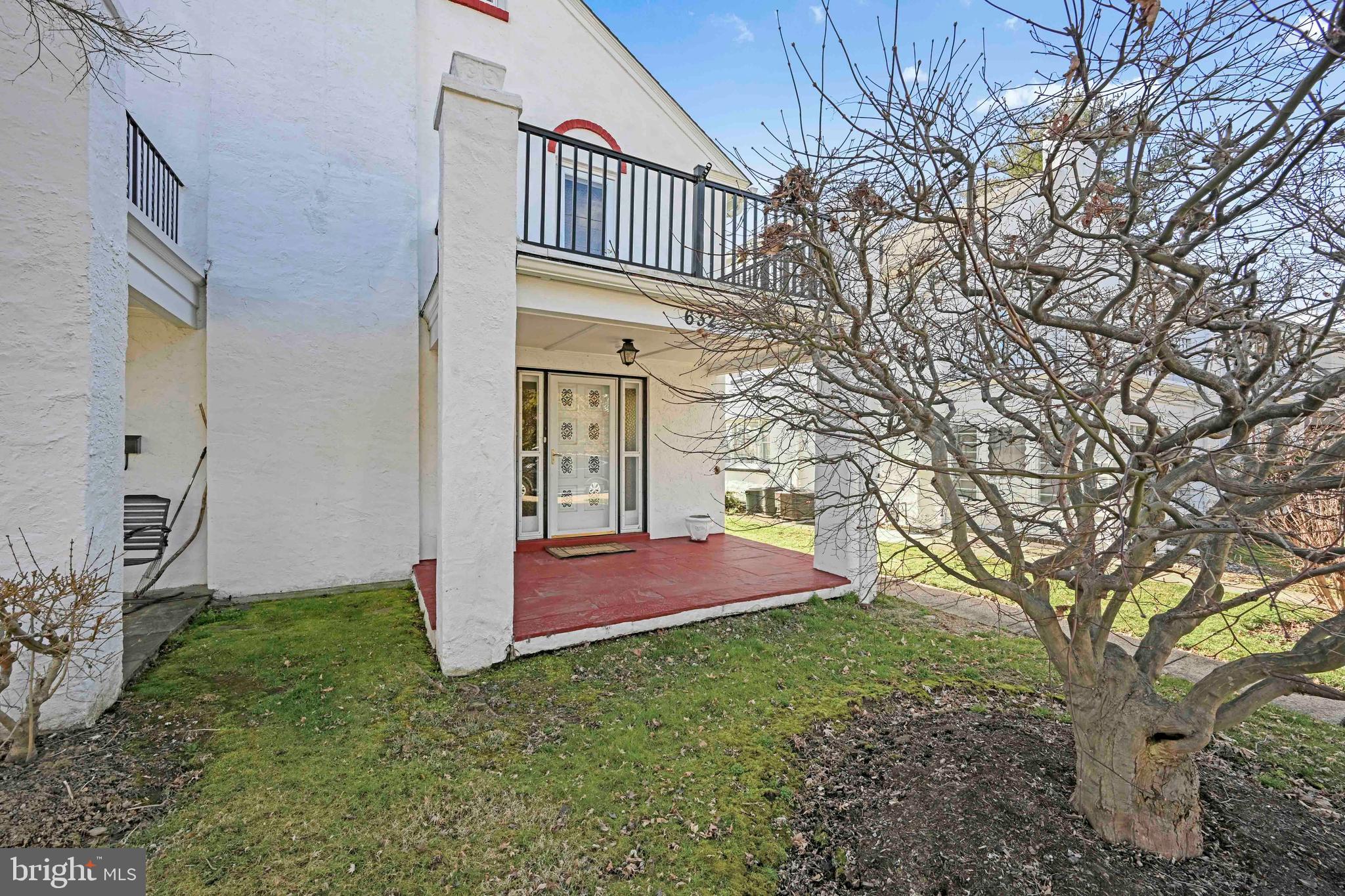 632 OLD LANCASTER RD