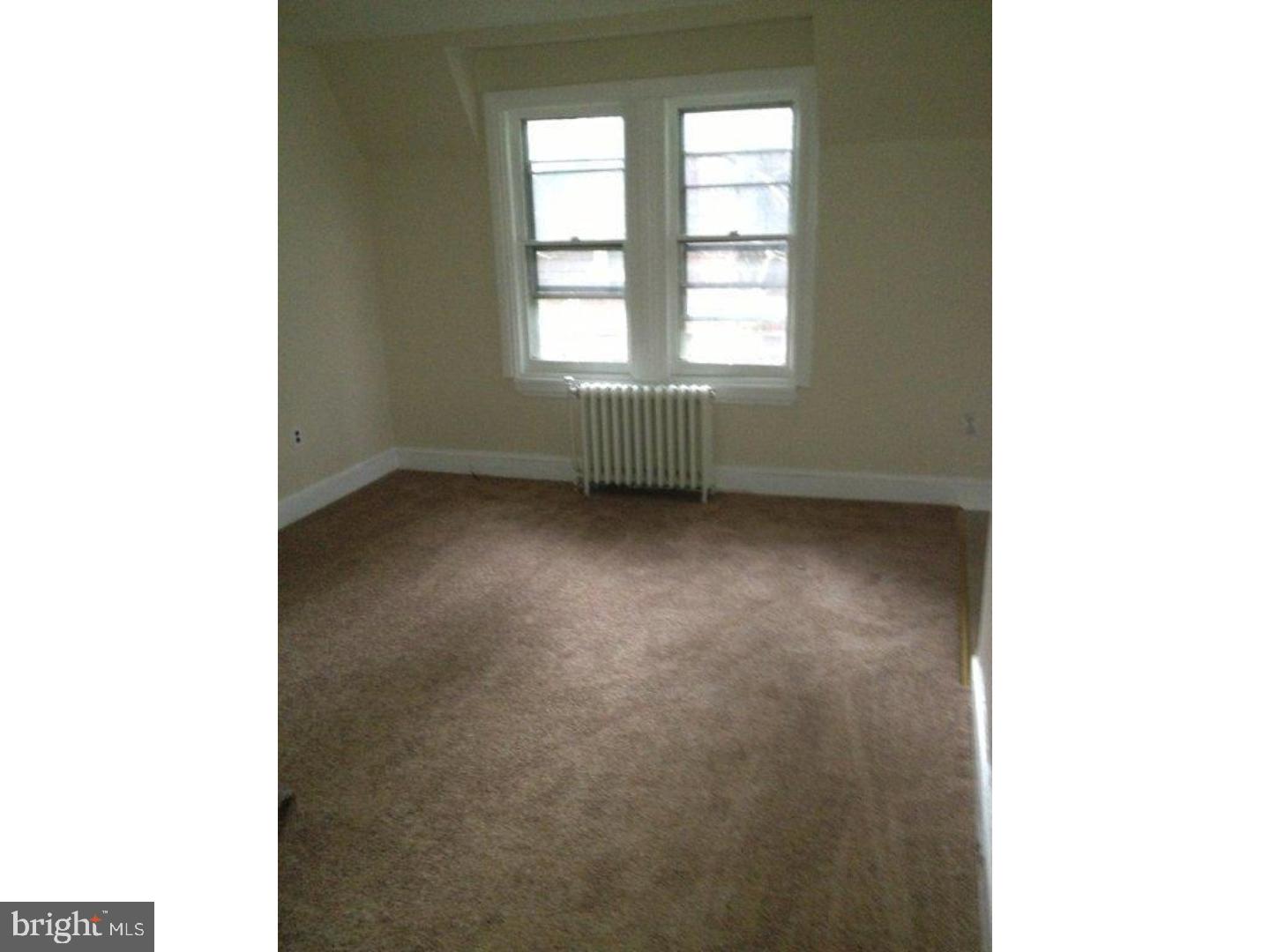 134 E SYLVAN AVE #B