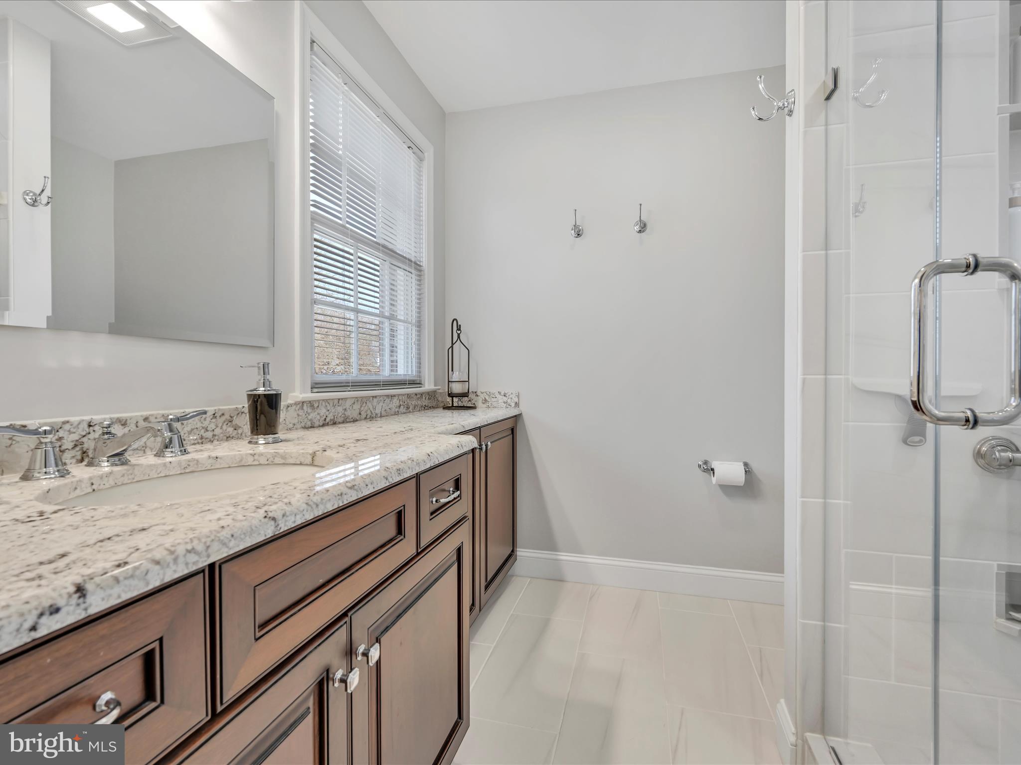 131 Sunset View Dr