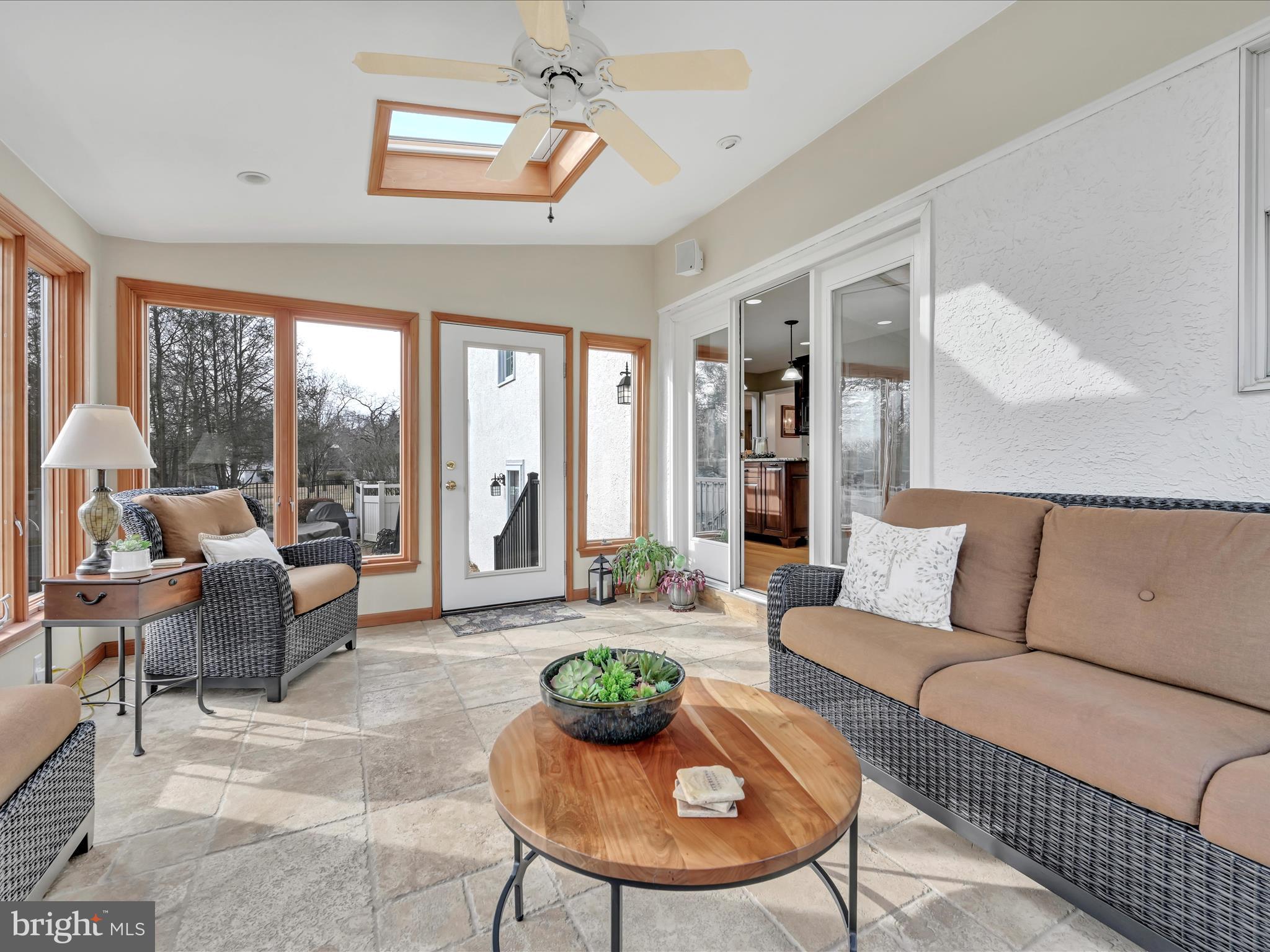 131 Sunset View Dr