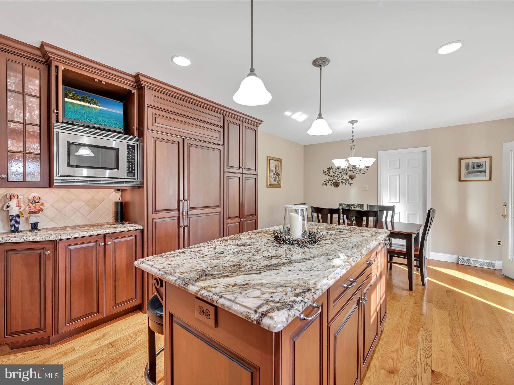 131 Sunset View Dr
