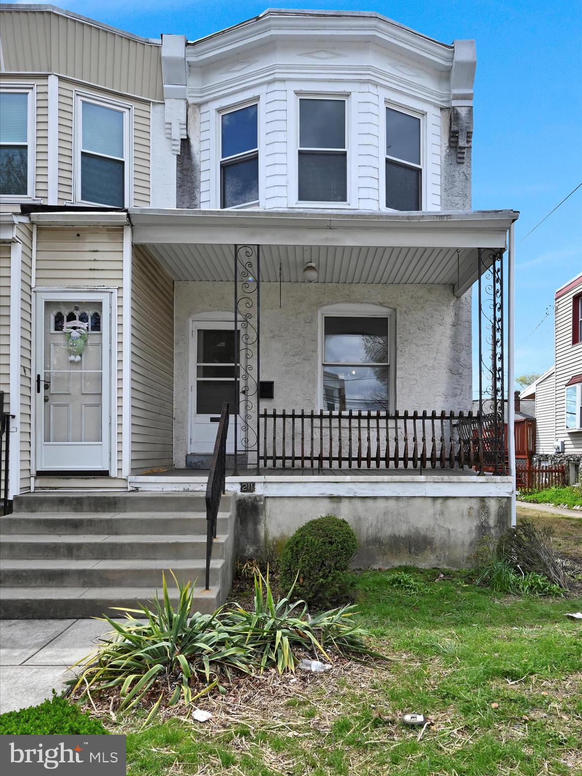 211 Cedar Ave