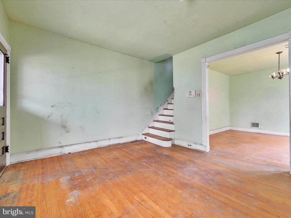 211 Cedar Ave