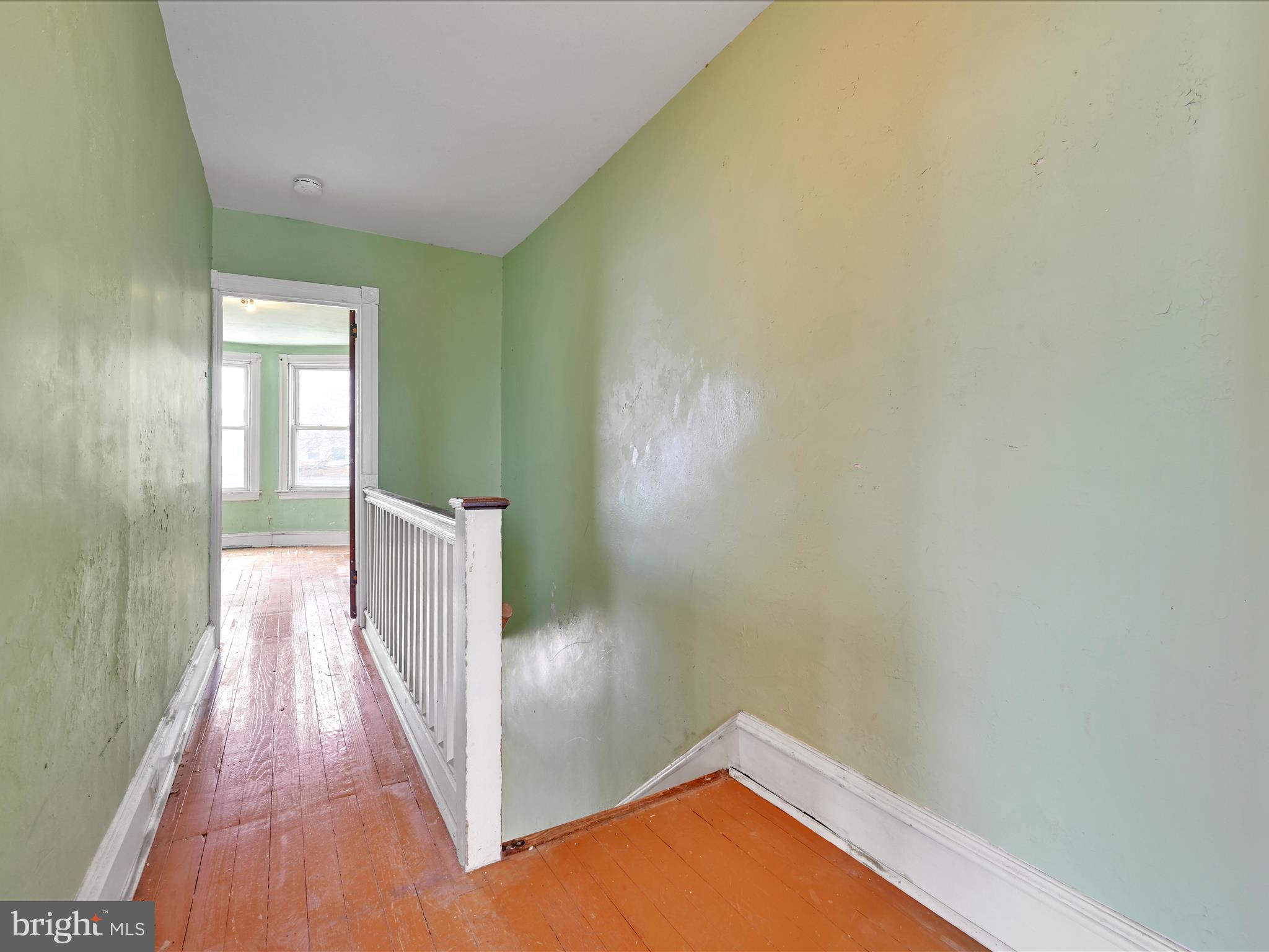 211 Cedar Ave