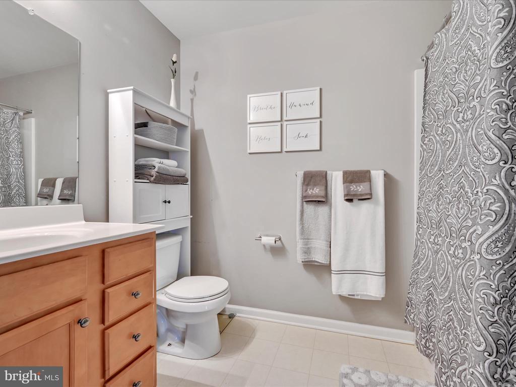4112 Sophia Ln