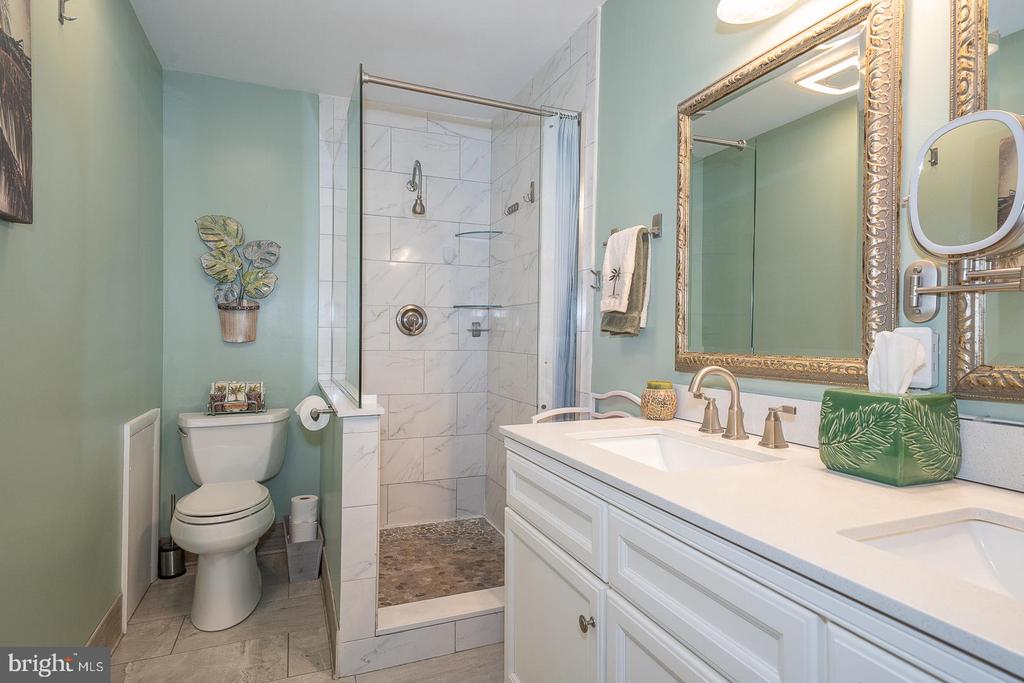 2905 Monterey Ct