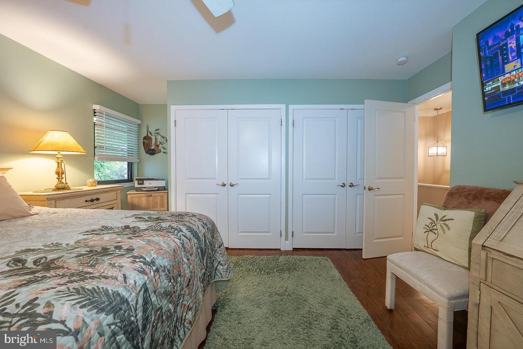 2905 Monterey Ct