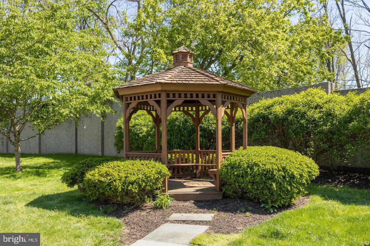 2905 Monterey Ct