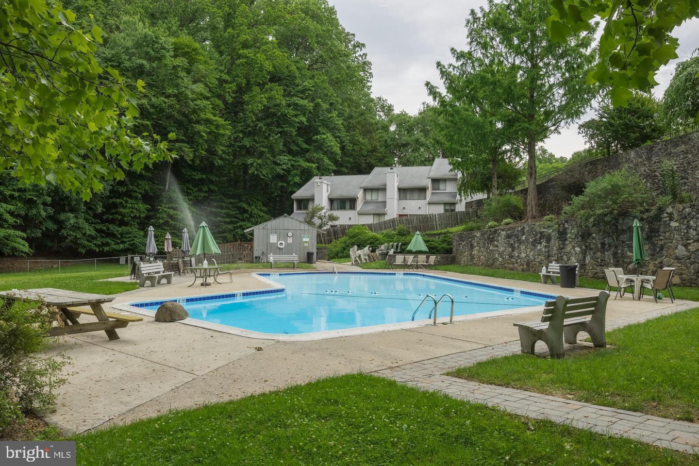 2905 Monterey Ct
