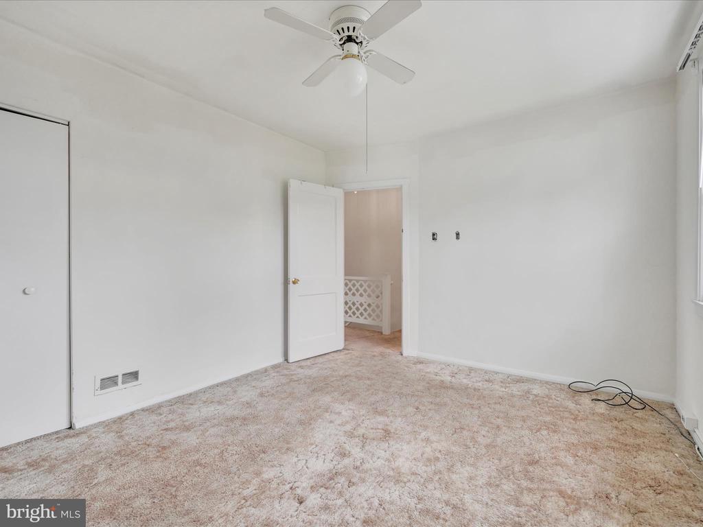 39 Benson Ave