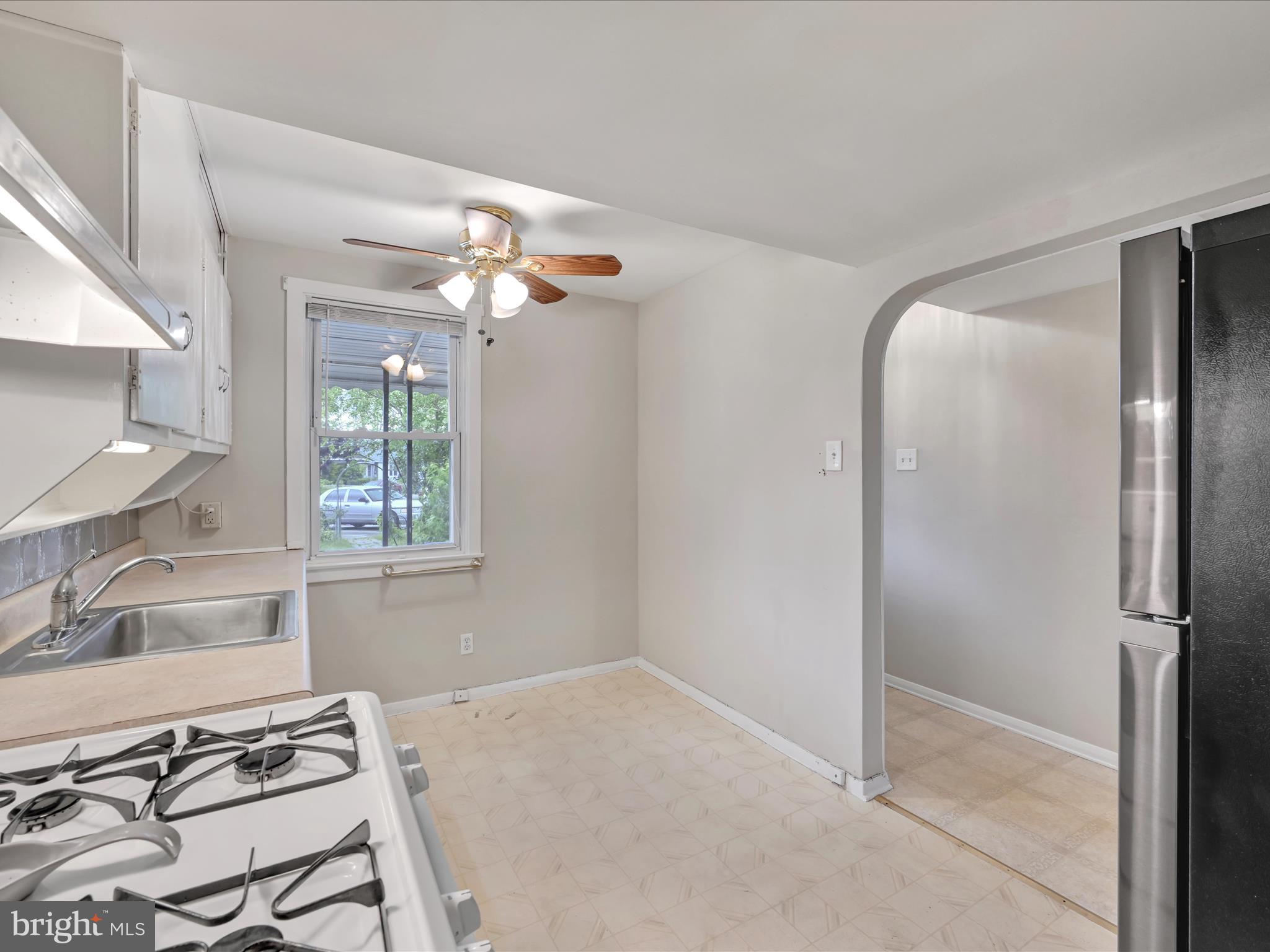 39 Benson Ave
