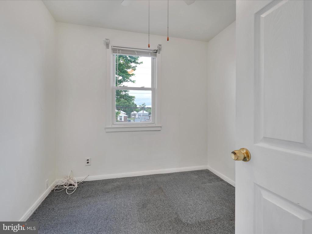 39 Benson Ave