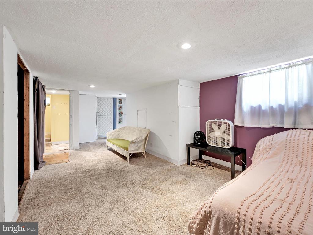 333 Seneca St