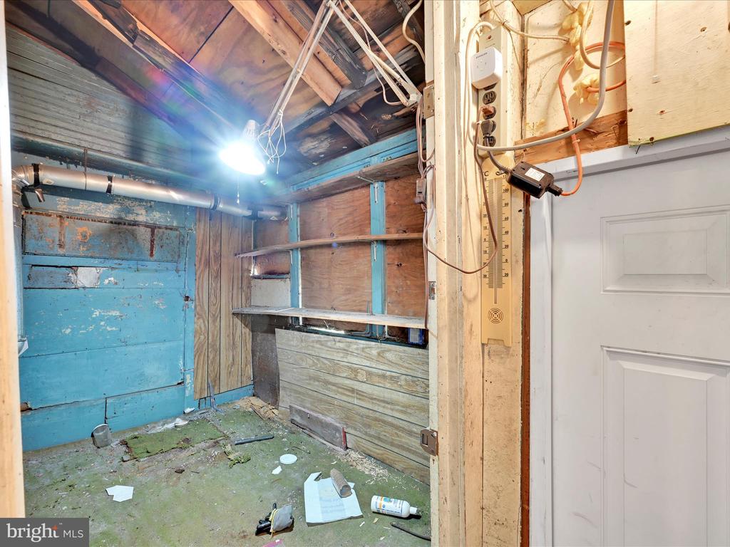 307 Edmonds Ave