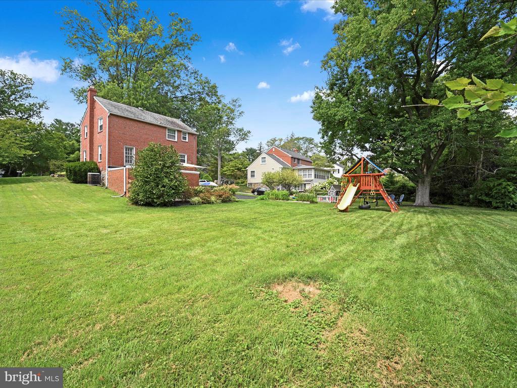 422 PALMERS LANE