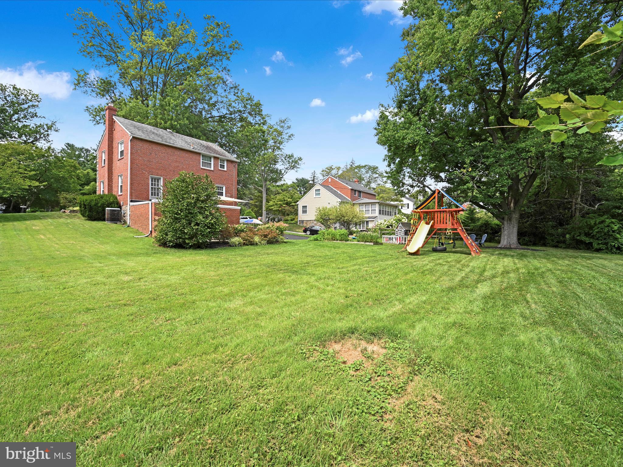 422 PALMERS LANE