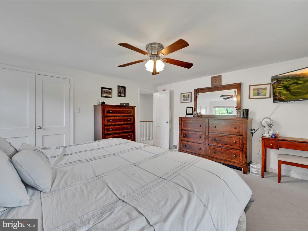 422 PALMERS LANE