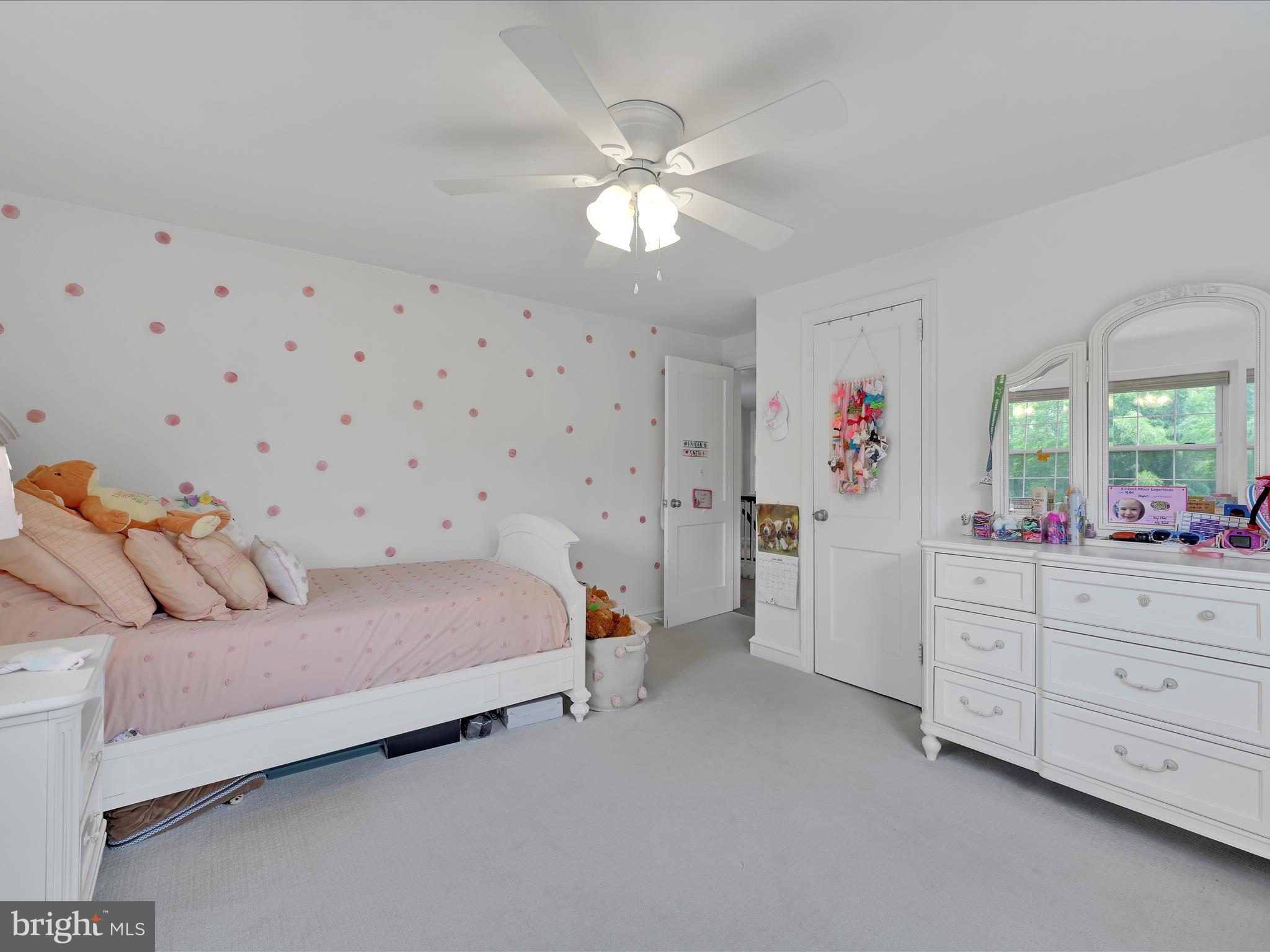 422 PALMERS LANE