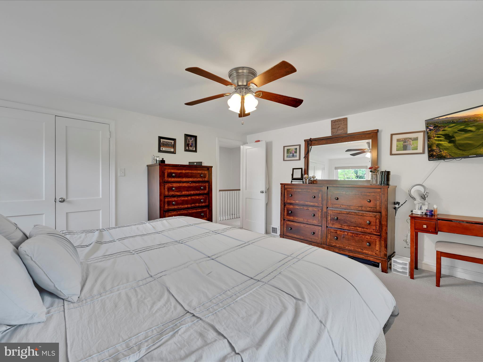 422 PALMERS LANE