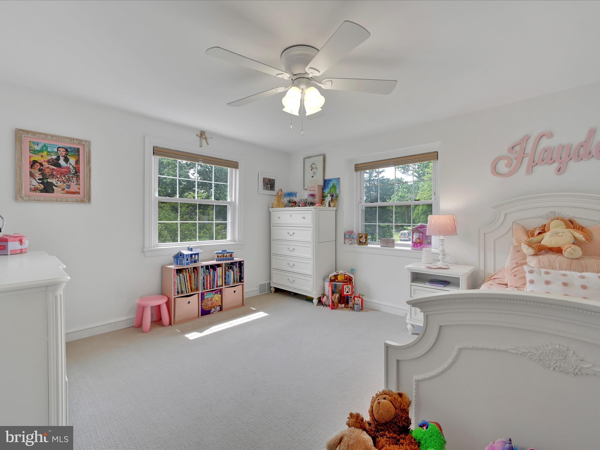 422 PALMERS LANE