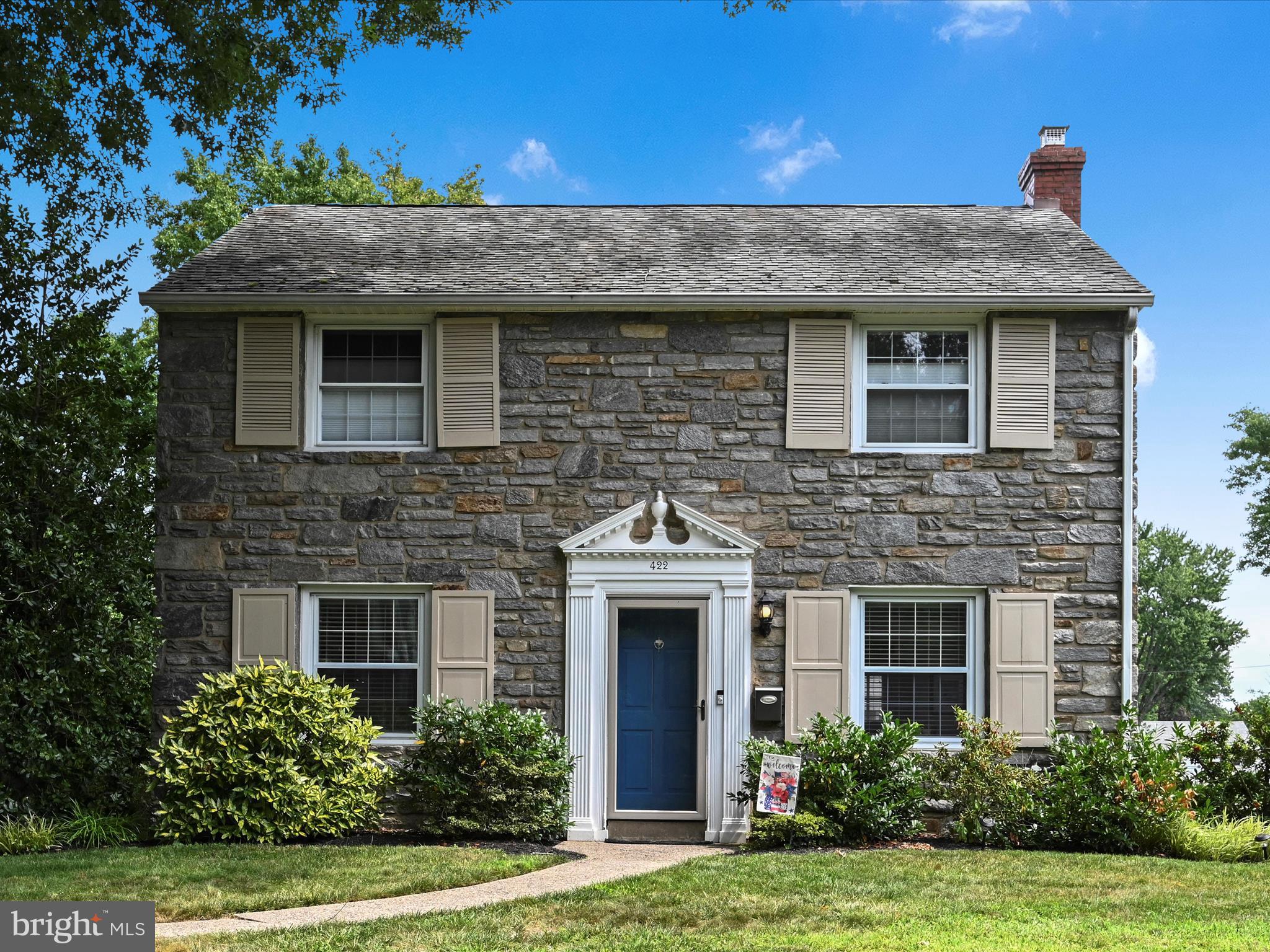 422 PALMERS LANE