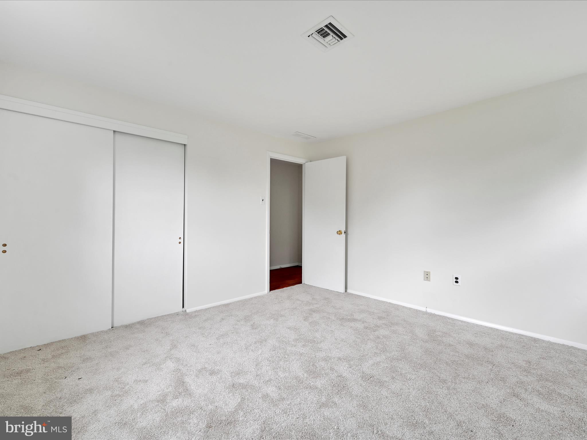 14 STONERIDGE ROAD